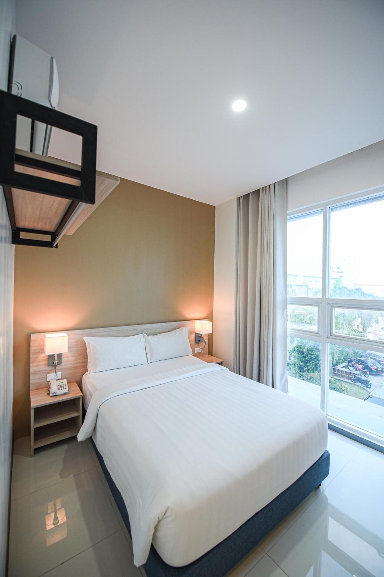 Figtree Hotel Iloilo City Εξωτερικό φωτογραφία